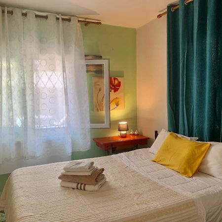 Lovely Place With Veranda Apartment ลาริซา ภายนอก รูปภาพ